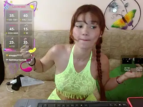 miss_tinnymafe webcam