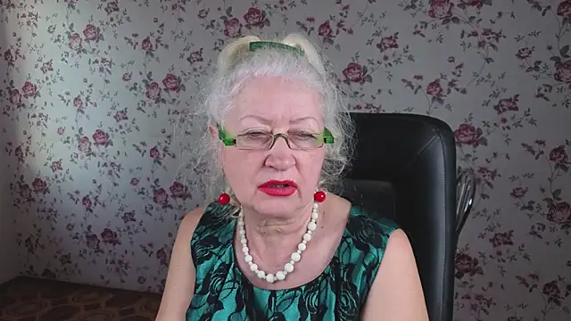 Maya_Mayflower webcam