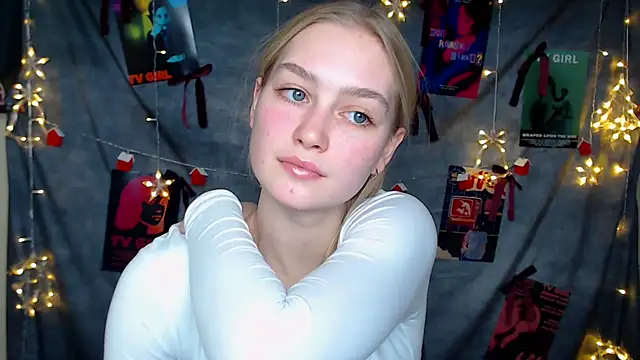 MademoiselleCl webcam