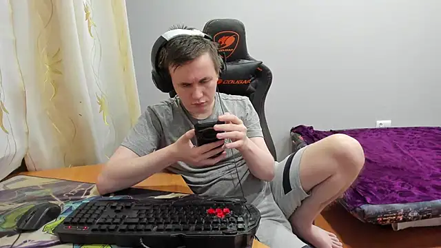 iliaskrislove webcam