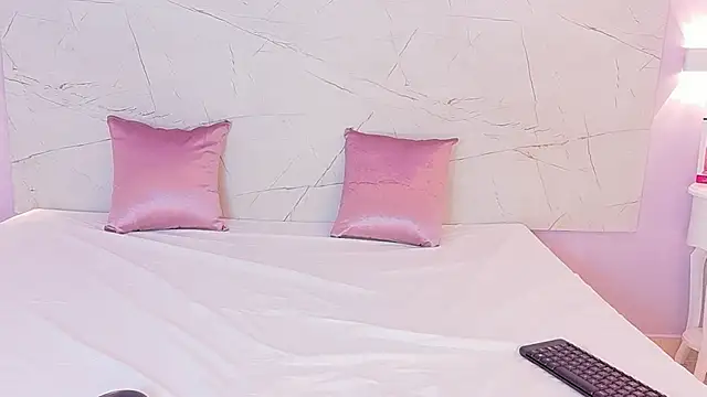 AlissonClare_ webcam