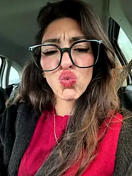 Amani_thewolf webcam