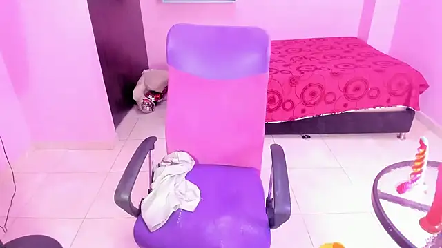 mommy_whore_slut webcam