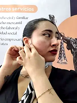 _Sarah-Office1 from StripChat is Freechat