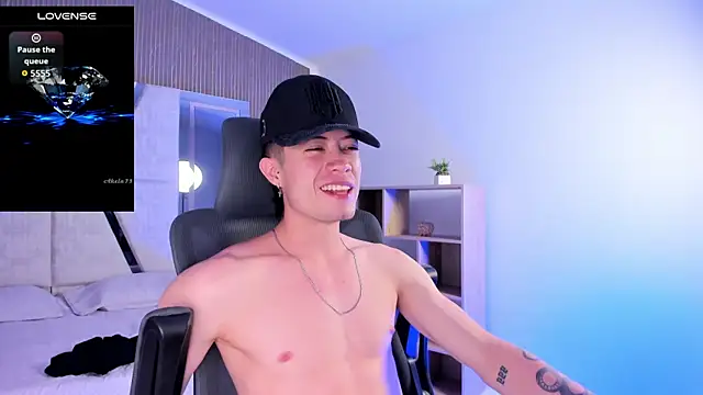 marcuscollins1_ webcam