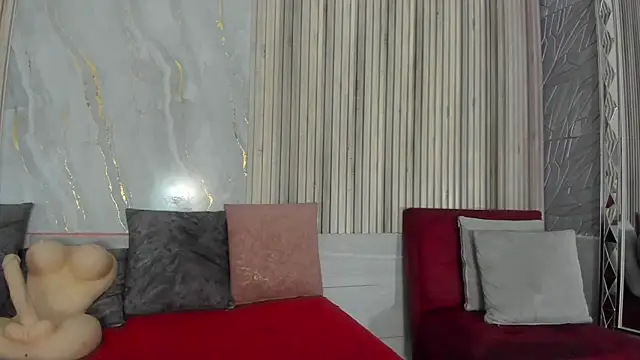 briannachelsea - BriannaChelsea's free webcam