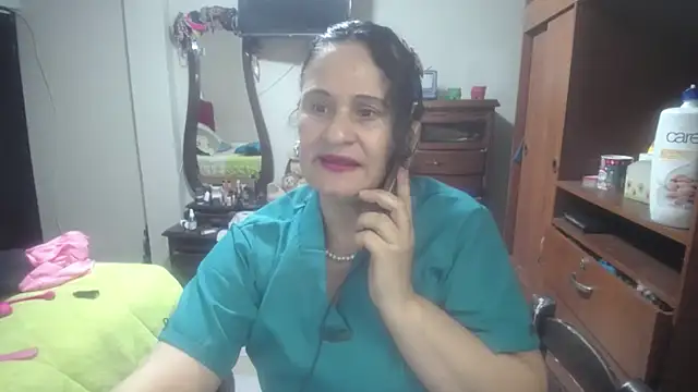 jazmin_mature_ webcam