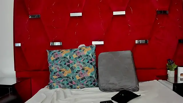 Emmaanddarling webcam