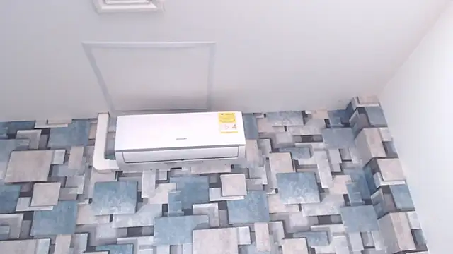 angel_dthroatt - Angel_dthroatt's free webcam