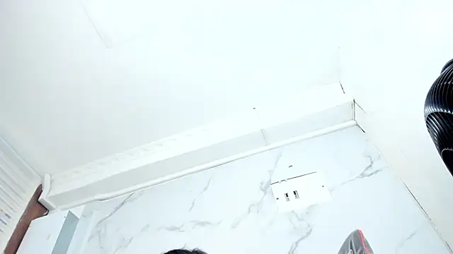 Cleopatra_Trans webcam