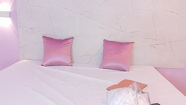 AlissonClare_ webcam