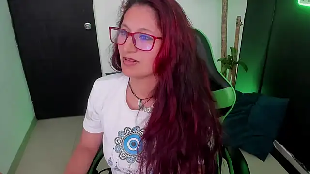 VictoriaSpenser webcam