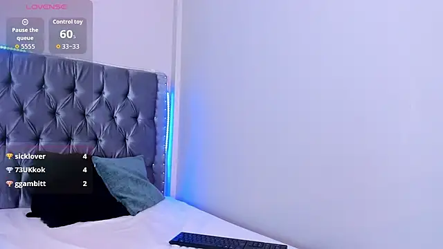 angie_harmony webcam