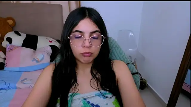 _elenna - _elenna's free webcam