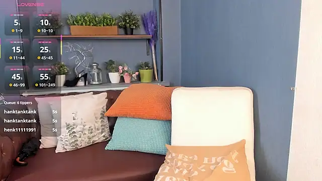 jessicafoxie - JessicaFoxie's free webcam