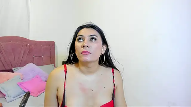 yourlatina_emely webcam