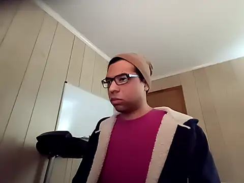 NaturalBeautyQueen webcam