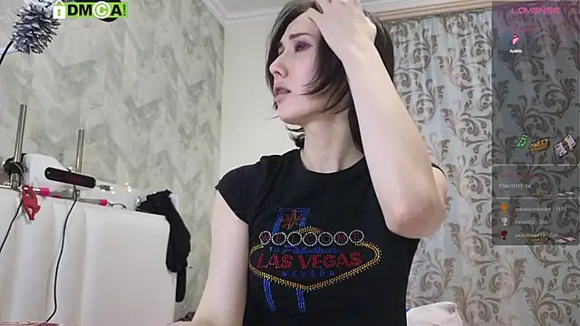 KawaiiNullify Live Webcam on Stripchat