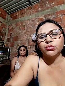 Dirty-Momm-Divorced-Hot webcam