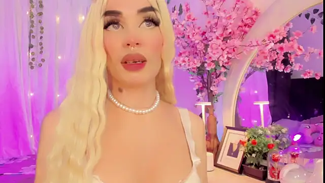 Irina_milkmaid webcam