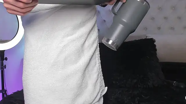 kev_jenner (M twink) - Show cum