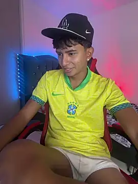 leonarrrd_01 (M young) - super cum show