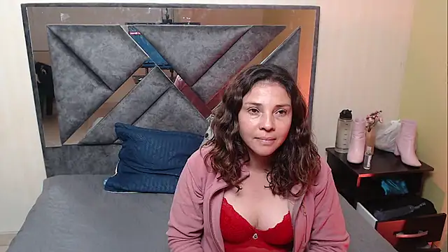 Natashaa_Clauss webcam