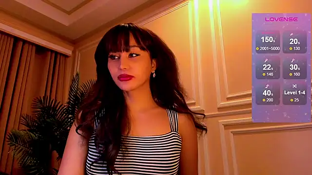 YOURCRISTINAS webcam