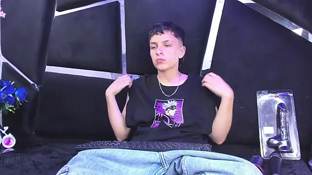 Megan_Thompson_ webcam