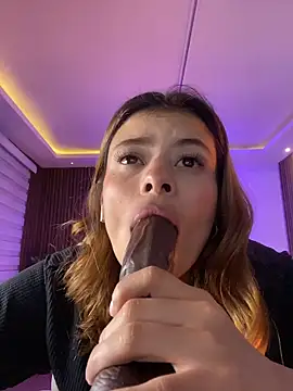 antonella_torres2 - Antonella_Torres2's free webcam