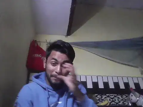 Stubborndesiboy webcam