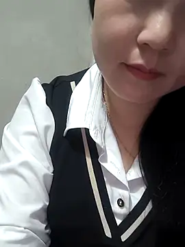Sweetlove_77 webcam