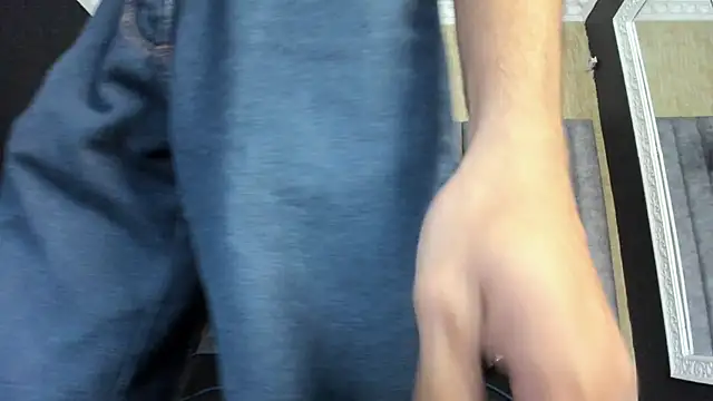 Boss_Domiinator webcam