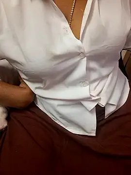 Webcam Model (Tamil_Ammani)  is live.Free join now!