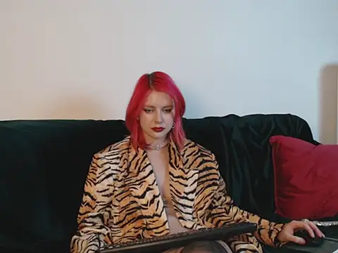 divonixvenera - DivonixVenera's free webcam