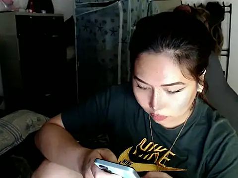 urqueendominant webcam