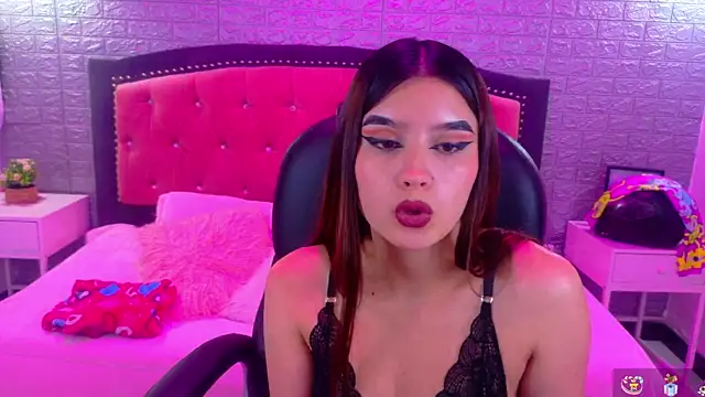 natalie_loffreda - Natalie_loffreda's free webcam