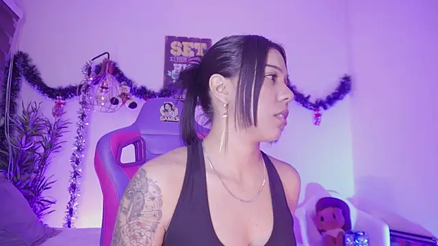 madelyn_rose_ - Madelyn_rose_'s free webcam