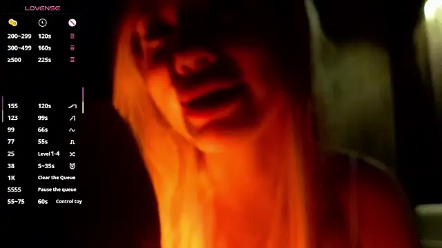 zaradudley - ZaraDudley's free webcam