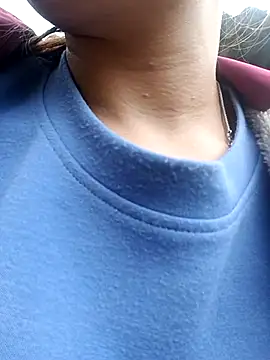 zhan99999 - Zhan99999's free webcam