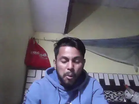 Stubborndesiboy webcam