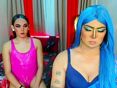 02HornyCumTrans webcam