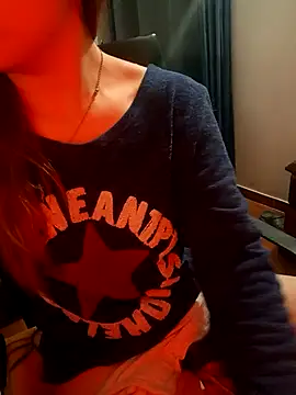 alannadeluna - AlannadeLuna's free webcam