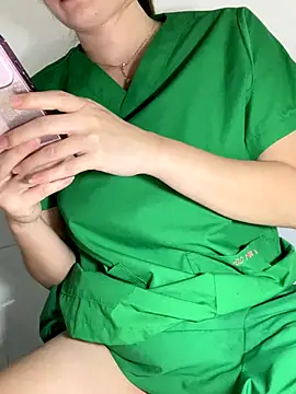 meiiijr55 (F young) - show pussy 5 min