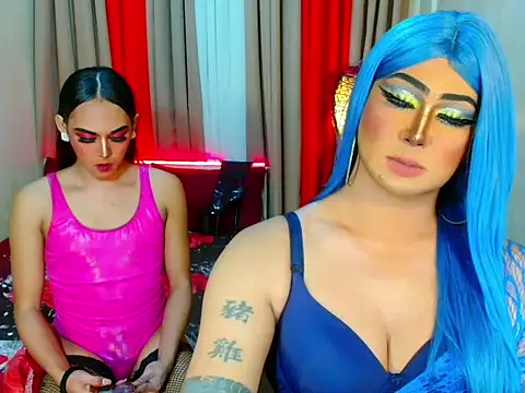 02HornyCumTrans webcam