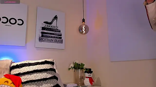  Blue_Angell chat room