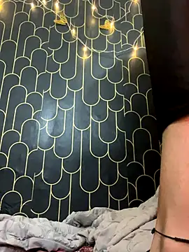 Sexykhushi041 from StripChat is Freechat