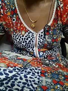 TAMIL-URVASHI webcam