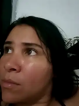 ChelyChely24_SATAN webcam