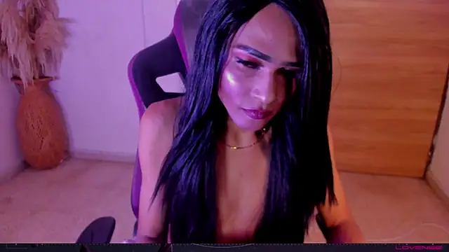 carolinemiller7 webcam